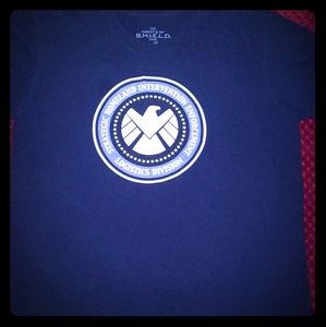 Mens XL shirt "marvel"